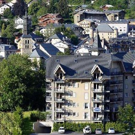 94 M2 Spacieux Insonorise En Plein Centre - Deux Parkings Couverts Gratuits Et Wifi Gratuit ! سا جيرفي لي با المظهر الخارجي الصورة